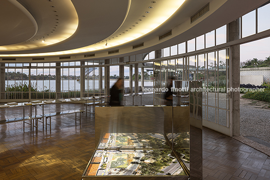 leonardo finotti trans:paisagem - casa do baile eder ribeiro