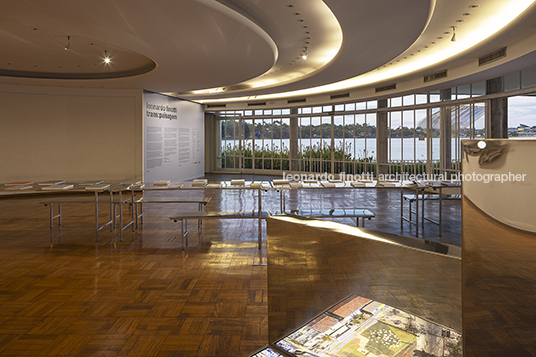 leonardo finotti trans:paisagem - casa do baile eder ribeiro