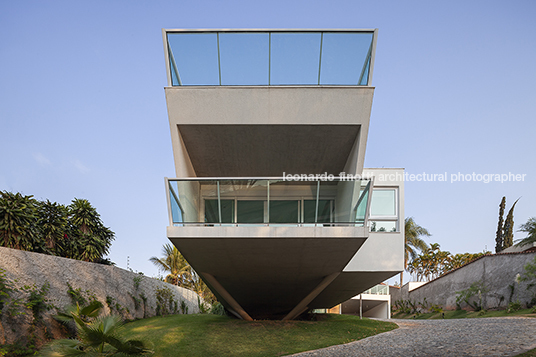 fp house joão diniz