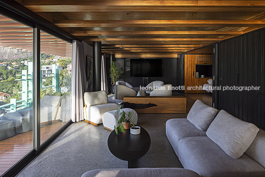 casa nave mareines arquitetura