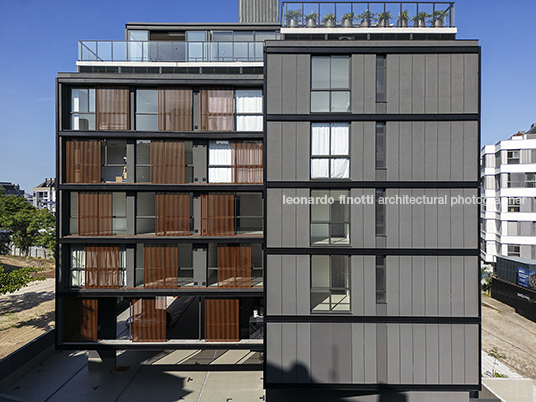 edifício pátio jurerê ark7 arquitetos