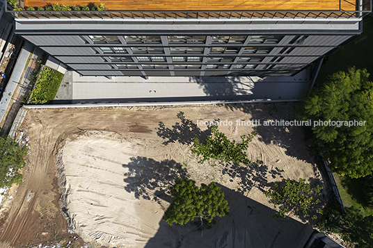 edifício pátio jurerê ark7 arquitetos