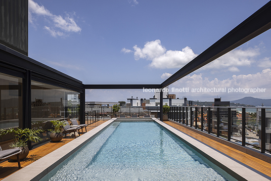 edifício pátio jurerê ark7 arquitetos