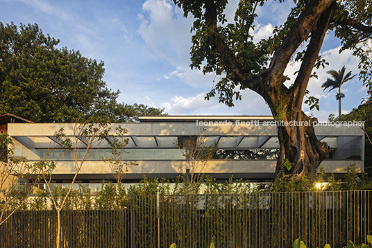 edifício varandas assis chateaubriand ark7 arquitetos