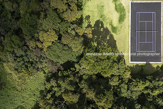 residência mondesir tiago freire