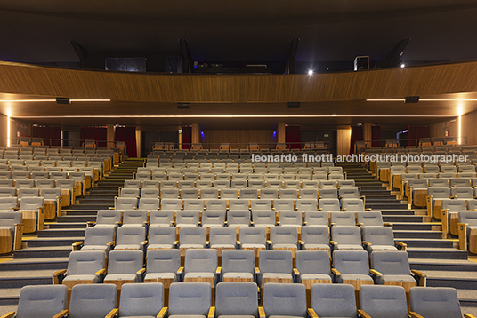 centro de convivência cultural carlos gomes fábio penteado
