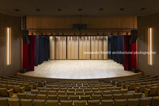 centro de convivência cultural carlos gomes fábio penteado