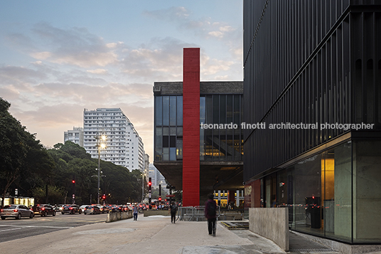 masp pietro maria bardi metro arquitetos