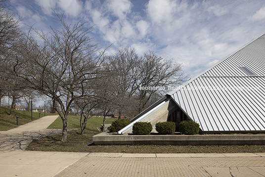 wilbur wright college bertrand goldberg associates
