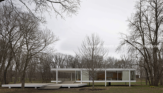edith farnsworth house mies van der rohe