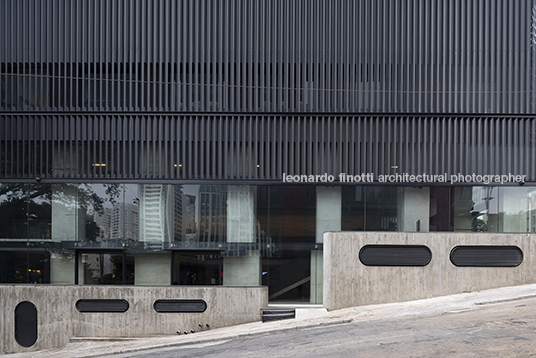 masp pietro maria bardi metro arquitetos