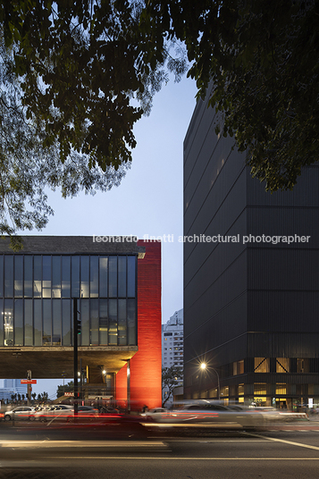 masp pietro maria bardi metro arquitetos