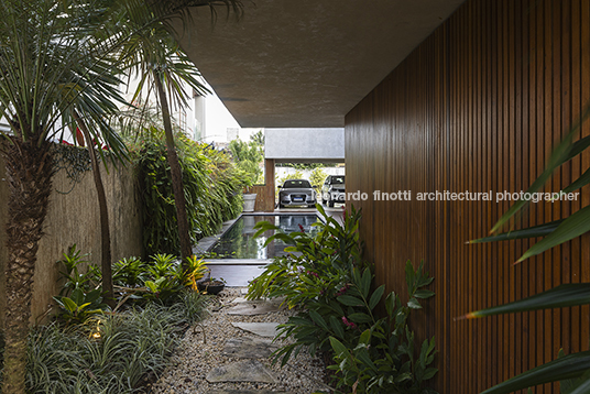 casa pz felipe bezerra