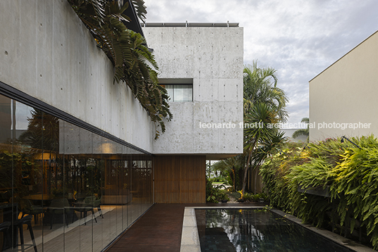 casa pz felipe bezerra