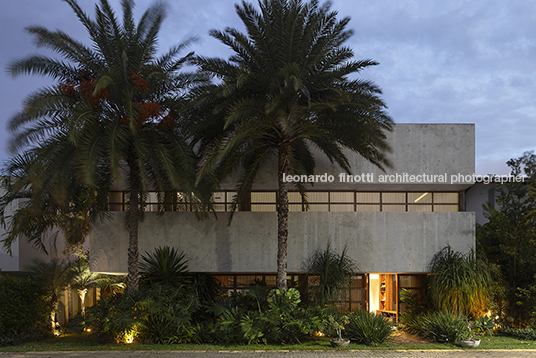 casa pz felipe bezerra