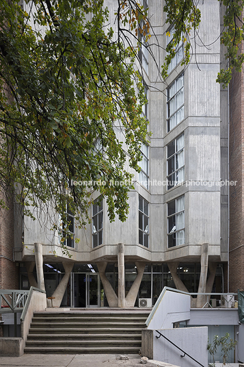 facultad de ciencias juridicas y sociales de la um enrico tedeschi
