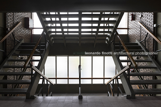 facultad de ciencias juridicas y sociales de la um enrico tedeschi