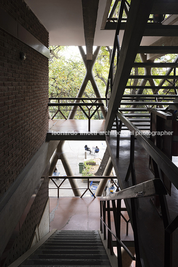 facultad de arquitectura de la um enrico tedeschi