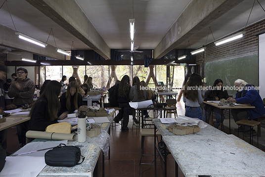 facultad de arquitectura de la um enrico tedeschi