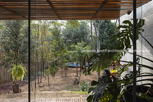 vila iapó arquitetos associados