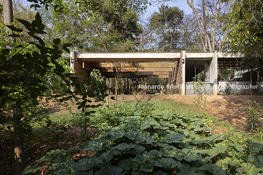 vila iapó arquitetos associados