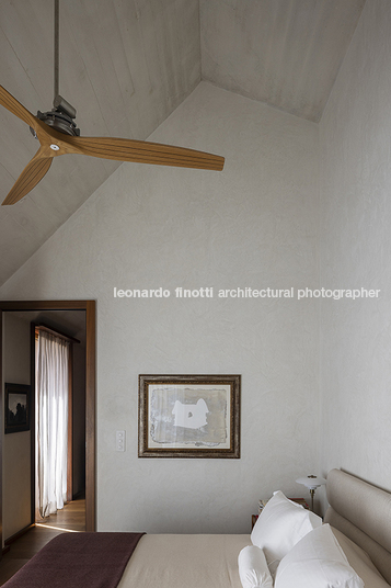 estancia catalunia bosshard vaquer architekten