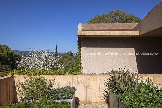 estancia catalunia bosshard vaquer architekten