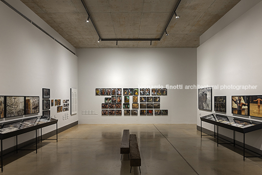 exposição maxita yano - galeria claudia andujar maxita yano