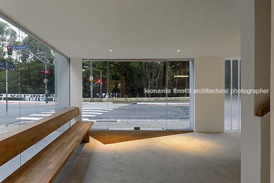 galeria gomide & co ar arquitetos