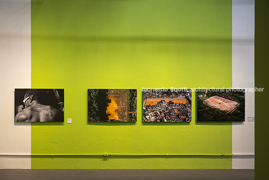 exposição futebol território-êxtase/viafoto eder chiodetto