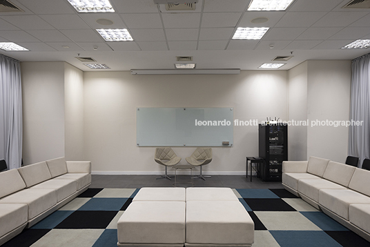 centro de pesquisa e formação júlio neves