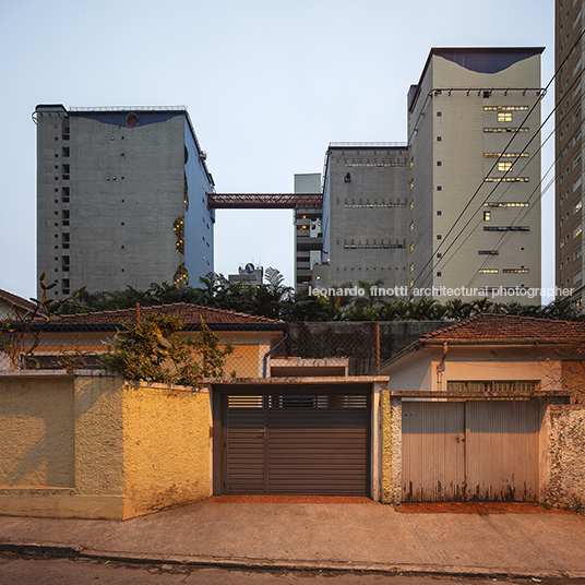 sesc vila mariana jerônimo bonilha esteves