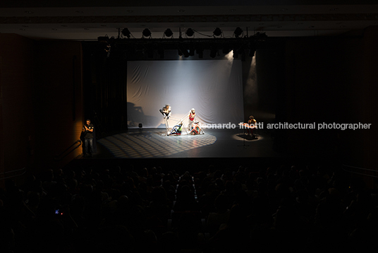 sesc rio preto ícaro de castro mello