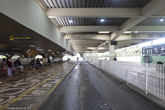 rodoviária de jaú vilanova artigas