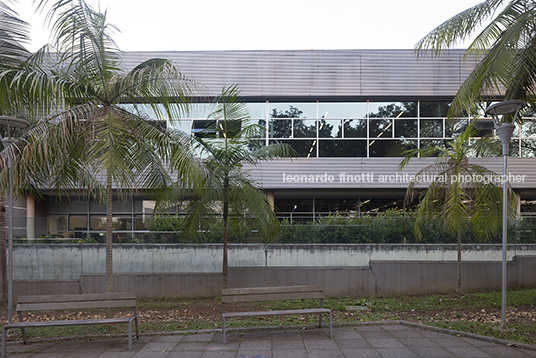 sesc guarulhos dal pian arquitetos