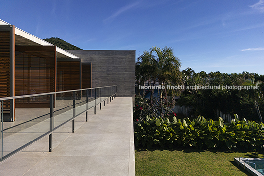 casa carol horn marchetti bonetti