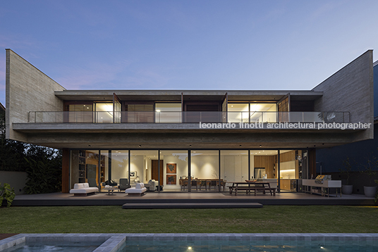 casa carol horn marchetti bonetti